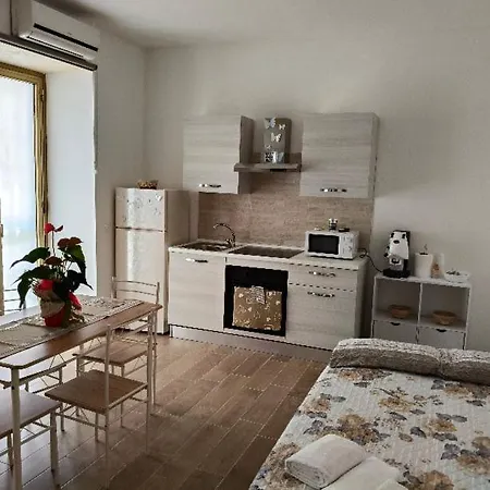 Scuderi Appartement *